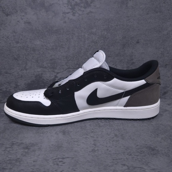 NIKE Air Jordan 1 Retro Low OG Mocha Shoes Mens 13 White Brown Travis Scott Nby - Picture 2 of 5